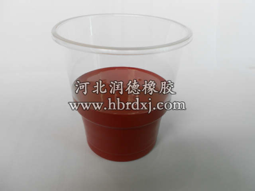 ��PU�����(ch��ng)�tɫ�{